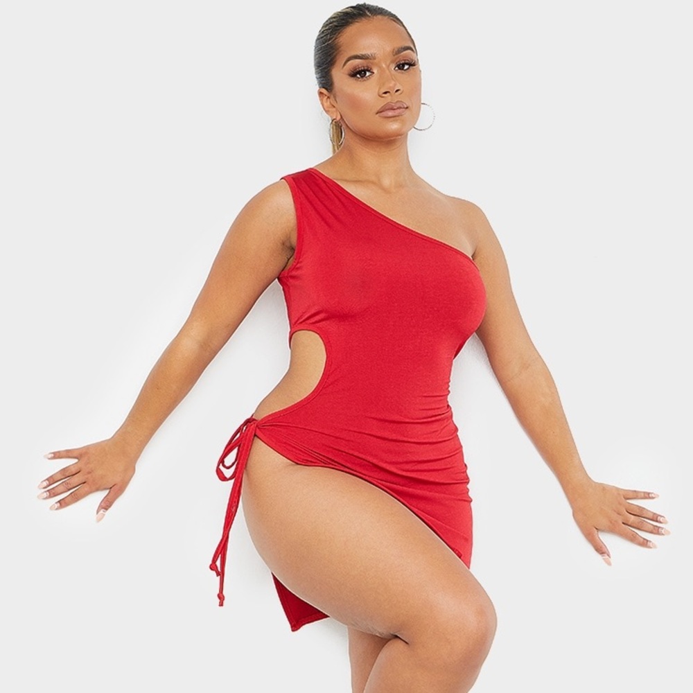 NWT PRETTYLITTLETHING RED DRESS
